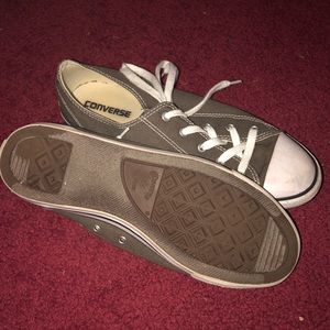 Women’s converse